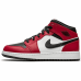 Basket Air Jordan 1 MID 1554725 069